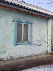 Жилой дом 47 м² и земельный участок 1357 м² в селе Дульдурга, Забайкальский край. Адрес: улица Радужная, дом 13. Назначение: жилой дом. Материал наружных стен: из прочих материалов. Год завершения строительства: 2012. Количество этажей: 1. Земельный участок категории: земли населенных пунктов. Вид…