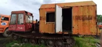 Экскаватор гусеничный Hyundai R300LC-9SH, заводской номер HHKHZ808LE0000183, 2014 год выпуска, госномер 58 УЕ 9248 (63 СВ 9366). Экскаватор гусеничный Hyundai R300LC-9S, заводской номер HHKHZ810LE0001178, 2014 год выпуска, госномер 58 УЕ 9241 (63 СВ 9362). Трактор ДТ-75 ДЕРС2 с бульдозерным…