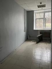 Нежилое помещение площадью 153,1 кв.м, кадастровый номер 76:01:010101:3383, адрес: Ярославская область, р-н Большесельский, с. Большое Село, ул. Челюскинцев, д 1а. Кадастровый номер здания: 76:01:010101:354.