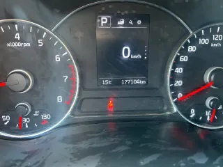 Kia UD (Cerato/Forte) 2017, VIN XWEFX417BHC001178. В рабочие дни приема заявок можно ознакомиться с информацией по лоту и документами с 10.00 до 17.00 (по красноярскому времени) у организатора торгов по адресу 660049, г. Красноярск, ул. Урицкого, д. 61, оф. 3-19. Адрес для корреспонденции: 660049…