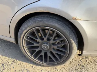 Mercedes Benz E200 2013 Легковой автомобиль, марка: МЕРСЕДЕС БЕНЦ, модель: E200, год изготовления: 2013 г. в. Ознакомление заинтересованных лиц с составом имущества должника, условиями его продажи, а также иной имеющейся у организатора торгов информацией о выставленном на продажу имуществе, в том…