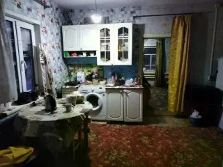 Дом и участок 1706 кв.м., Алтайский край. Единый объект недвижимого имущества в виде земельного участка (22:52:090006:1) и жилого дома (22:52:090005:95), находящегося на нём, расположенных по адресу: Российская Федерация, Алтайский край, Тюменцевский р-н, п. Королёвский, ул Вылковская, д. 18…