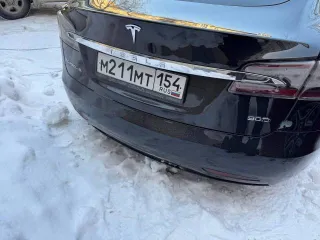 Tesla Model S 2016 года, 649 л.с., идентификационный номер (VIN) 5YJSA7E27GF154323, М211МТ154, год выпуска 2016, цвет черный