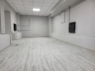 Два смежных помещения 312,7 м², Москва, Садовая-Триумфальная. Реализуется два смежных помещения, общей площадью 312,7 м2 (Помещение «1»: 59,5 кв. м. и помещение «2»: 259.2 кв. м.) в 150 метрах от метро Маяковская. Дом на первой линии Садового кольца. Помещения расположены в подвале многоквартирного…