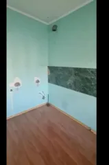 3-комн. квартира 108.4 кв.м Ханты-Мансийск общей площадью 108,4 кв.м, в том числе жилая 67,5 кв.м, расположена на 3 этаже 6 этажного жилого дома, кадастровый номер 86:12:29:0:28:39, инф. № 10575, адрес объекта: Тюменская область, Ханты-Мансийский автономный округ-Югра, г. Ханты-Мансийск, ул. Карла…