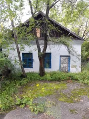 Нежилое здание 147.9 кв.м с земельным участком 1500 кв.м, Амурская область. Кадастровый номер здания 28:02:000115:322, площадь 147,9 кв.м, адрес: Амурская область, г. Белогорск, ул. Новая, д. 30, с земельным участком кадастровый номер 28:02:000115:643 площадью 1500 кв.м. Техническое (физическое)…