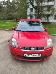 Ford Fiesta 2008 года выпуска. VIN: WF0HXXGAJH8K63007. Автомобиль находится в залоге у ПАО Совкомбанк.