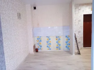 Жилое помещение 27,6 кв.м и 1/24 доли на земельный участок 699 кв.м, Удмуртская Республика, г. Ижевск Жилое помещение площадь: 27,6 кв.м., кадастровый номер: 18:26:040460:42 и 1/24 доля в праве на земельный участок, площадь: 699 кв.м., категория земель: Земли населенных пунктов, разрешенное…