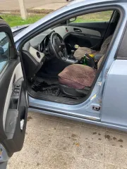 Chevrolet Cruze 2011 года выпуска, VIN: XUFJF696JB3011882