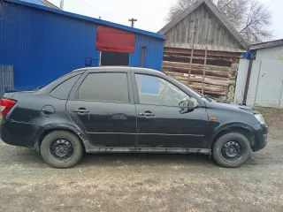 LADA Granta 2012, VIN XTA219000C0050989