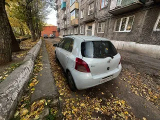 Toyota Vitz 2005 года, 71 л.с., пробег 316193 км, АКПП. Кузов KSP905014367, госномер Н402КТ75.
