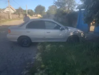 KIA Spectra 2006 года выпуска, VIN XTKFB227260009933, цвет белый. Осмотр в Магнитогорске по адресу ул. Кирова, д. 152 по предварительной записи по телефону 89128087000.