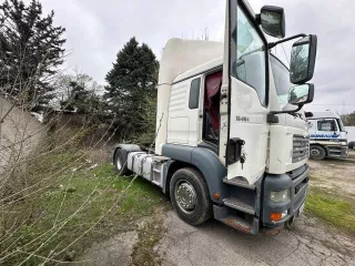 Грузовой тягач седельный MAN 18.413 FLRS, VIN: WMAH05ZZZ2G158988, год выпуска: 2002.