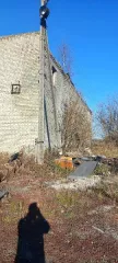 Здание комбайного бокса Здание комбайного бокса площадью 553,3 кв.м, кадастровый номер 73:07:070804:671, расположенное по адресу: Ульяновская область, Майнский район, с.Загоскино, ул.Колхозная, расположенное на земельном участке с кадастровым номером 73:07:070804:709, площадью 552 кв.м, категория…