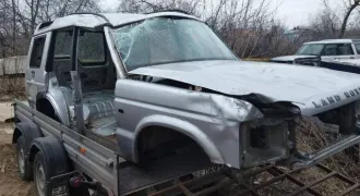 Land Rover Discovery II, 1999 года выпуска, демонтированный битый кузов и рама легкового универсала серебристого цвета, VIN SALLTGM94XA223020, ГРЗ Р783КХ761, ПТС 61 УМ 044560, СТС 99 28 780566.