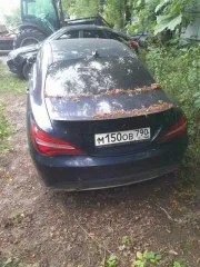 Mercedes-Benz CLA200 2017 года выпуска. VIN: WDD1173431N541949. Цвет кузова синий. Объем двигателя 1595 см³, мощность 150 л.с. Экологический класс 5. Тип транспортного средства: легковой седан. Оценить техническое состояние и комплектность можно при самостоятельном осмотре.