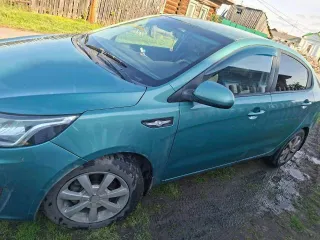 Kia Rio, 2012 года, 107 лс, 272399 км, VIN: Z94CB41AADR071610, цвет: светло-зеленый