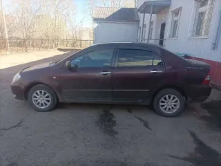 Toyota Corolla 2003 года, 79 лс, 450000 км, АКПП. Автомобили легковые: Toyota Corolla, 2003 г.в., vin JTDBT22EX00242766, грз Х832ХХ38.