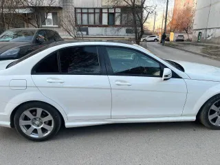 Mercedes-Benz C-Class, 2013 года, 156 лс, 275720 км, АКПП, VIN: WDD2040311А851999, год выпуска 2013, мощность 156 л.с, цвет белый, СТС № 9955 940582, ПТС 61РО 919822.