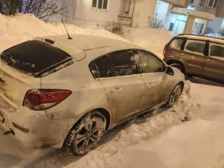 Chevrolet Cruze 2014 Автомобиль CHEVROLET KL1J CRUZE, VIN: XUFJA6889E3036287, год выпуска 2014. Автомобиль на ходу (чек горит, присутствует течь масла и антифриза).