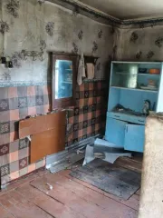 Доли домов и участков, 45,4 кв.м, Костромская область, 1/4 доля дома и 1/4 доля земельного участка в Костромской обл., еще 1/4 доля дома и 1/4 доля земельного участка в Костромской обл., еще 1/4 доля в праве на жилое здание, площадь: 45,4 кв.м., кадастровый номер: 44:22:041001:57 и 1/4 доля в праве…