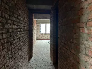 Объект незавершенного строительства (торгово-гостиничный комплекс), назначение: нежилое, площадь застройки 1302,7 кв. м., степень готовности 80%, кадастровый номер 77:17:0130304:1118, адрес: Российская Федерация, город Москва, вн. тер. Г. поселение Воскресенское, поселок Воскресенское, сооружение…