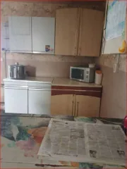 Дом 38,1 кв.м и земельный участок 655 кв.м, Свердловская область. Земельный участок с кадастровым номером: 66:08:0804009:7, площадью 655 кв.м. и жилой дом с кадастровым номером: 66:08:0804009:152, площадью 38,1 кв.м., расположенные по адресу: Россия, Свердловская область, г. Верхняя Салда, ул. 1…