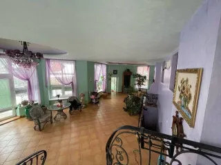 Дом и здание, 403,3 и 110,5 кв.м, участок 2 500 кв.м, Московская область. Дом 403,3 кв.м, здание 110,5 кв.м и земельный участок 2 500 кв.м в Московской обл. Здание, кадастровый номер: 50:16:0104002:2686, назначение объекта недвижимости: жилое, адрес: Российская Федерация, Московская область…