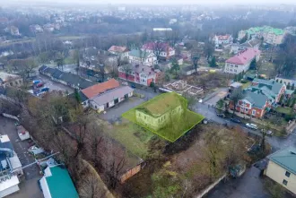 Продажа объекта недвижимости площадью 294,4 кв. метра (кадастровый номер 60:27:0070201:118), являющегося объектом культурного наследия федерального значения, находящимся в неудовлетворительном состоянии, с одновременным предоставлением в аренду земельного участка площадью 696 кв. метров по адресу…