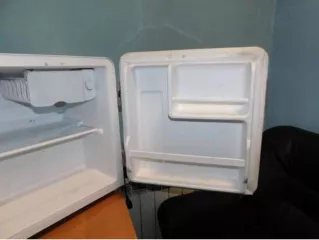 Стул 20 шт.; Кресло руководителя 1 шт.; Сейф в кабинете директора 1 шт.; Водонагреватель 1 шт.; Диван 1 шт.; Холодильник 1 шт.; Доска магнитная 1 шт.; Кофемашина Magnifica 1 шт.; Кресло офисное 1 шт.; Шкаф для документов 1 шт.; Кресло офисное 1 шт.; Стол с мойкой 1 шт.; Шкаф двухдверный 1 шт.; Стол…