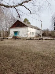 Корпус №1 399,8 кв.м Пензенская область Нежилое здание с кадастровым номером 58:22:0253505:190, расположенное по адресу: Российская Федерация Пензенская область Никольский район, с. Нижний Шкафт, ул. Садовая, д. 51, с долей в праве собственности на земельный участок с кадастровым номером…