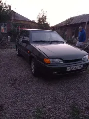 ВАЗ 21140 2006 года, VIN: XTA21140064283450, госномер: М985ХН161. Двигатель 1.5 литра, механическая коробка передач. Имеются значительные очаги коррозии. Возможна замена прокладки ГБЦ, необходима замена патрубков охлаждения двигателя. Сломана передняя пассажирская дверная ручка. Не работает…