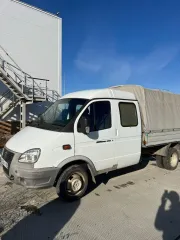 Грузовой с бортовой платформой ГАЗ-330232 VIN X96330232D2521766, год выпуска 2013, цвет: белый, гос. номер Н 543 ХУ 38 (ПТС отсутствует)