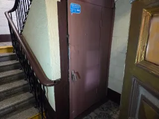 Нежилое помещение 30,2 кв. м, Москва, ул. Новопесчаная, д. 4, корп. 1, (Подвал № 0), кадастровый номер: 77:09:0005002:11382. Назначение нежилого помещения: Свободное.