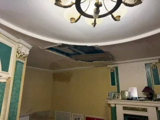 Дом 207,6 кв.м. и земельный участок 438,7 кв.м. в Барнауле: жилой дом площадью 207,6 кв.м., адрес: Алтайский край, г. Барнаул, пр-д Волейбольный д.37, кадастровый номер 22:63:040236:49, земельный участок площадью 438,69 кв.м., адрес: Алтайский край, г. Барнаул, пр-д Волейбольный д.37, кадастровый…