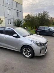Kia Rio 2019 года, 123 л.с., пробег 215069 км, автоматическая коробка передач. VIN: Z94C241BBKR130835.