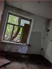 Нежилое здание 138,6 кв.м. и земельный участок 1522,5 кв.м. в Челябинской обл. Нежилое здание, площадь: 138,6кв.м., кадастровый номер: 74:24:0907001:81 и земельный участок, площадь: 1 522,5кв.м., категория земель: Земли населенных пунктов, разрешенное использование: общеобразовательное учреждение…