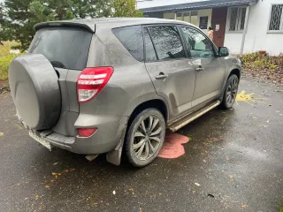 Toyota RAV4 2010 легковой автомобиль марки: TOYOTA, модель: RAV4, год выпуска: 2010г., идентификационный номер (VIN) JTMBE31V60D035057, находится в залоге у ПАО "Совкомбанк". Ознакомиться можно у организатора торгов, предварительно согласовав дату и время по телефону 89201204515, адрес…