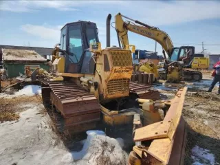 Экскаватор гусеничный Hyundai R300LC-9SH, заводской номер HHKHZ808LE0000183, 2014 год выпуска, госномер 58 УЕ 9248 (63 СВ 9366). Экскаватор гусеничный Hyundai R300LC-9S, заводской номер HHKHZ810LE0001178, 2014 год выпуска, госномер 58 УЕ 9241 (63 СВ 9362). Трактор ДТ-75 ДЕРС2 с буровой установкой…