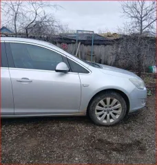 Opel Astra, 2012 года, 180 лс, 233333 км. Автомобиль легковой, марка: OPEL, модель: ASTRA, VIN: XUFPE6DJ5C3037061, гос. рег. номер: Р400КН68, год изготовления: 2012.