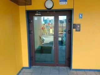Жилая квартира, пл. 41,2 кв.м., кад. №77:17:0130104:2457, 
По адресу: г. Москва, р-н Троицк, ул. Андерсена, д 2, этаж 7, кв. 62.