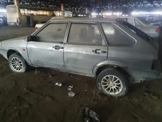 ВАЗ 21093, 1993 года выпуска, государственный регистрационный знак К281АХ11, VIN: XTA210930P1290764. Оригинал ПТС и СТС. Детальная информация об имуществе представлена в приложении 4 к информационному сообщению. Наличие ключей и документов (при наличии) указано в составе/наименовании лота…