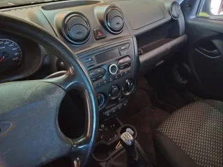 Lada Granta 2017 года, 106.1 л.с., пробег 172263 км. VIN/ПТС: 63OT9664662812201710 / XTA219070J0522812. Автомобиль в удовлетворительном техническом состоянии, имеются следы эксплуатации, притертость на правом заднем крыле, сколы по кузову и бамперах.