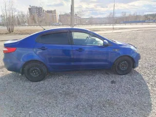 Kia Rio, 2012 года, 123 лс, 248845 км, АКПП. Легковой автомобиль, марка: KIA, модель: RIO, год изготовления: 2012, VIN: Z94CB41BBDR089998, г/н: Т268ХС38