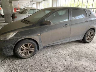 Транспортное средство Hyundai Solaris, 2013 г.в., цвет черный, двигатель №GFA DW581844, мощность двигателя 107л.с./78,7кВт, идентификационный номер  VIN  Z94CT51CADR079609, в удовлетворительном состоянии, имеются незначительные повреждения на кузове в следствии эксплуатации, аккумуляторная батарея…