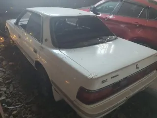 Автомобиль марки Toyota Chaser, г/н отсутствует, № двигателя отсутствует, № кузова LX80-5068982, на представленных фотоматериалах у автомобиля разбиты заднее и переднее стекло. Модель: Тойота. Вид транспорта: Легковой. Назначение: pryamie. Год выпуска: 1988. Марка: Чайзер. VIN номер: 8982.