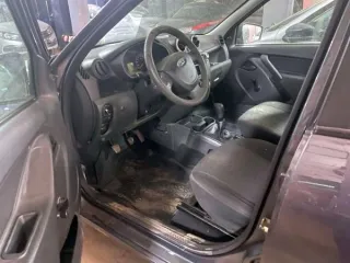 LADA GRANTA VIN: XTA219010J0493420 Мощность двигателя: 87 Марка: LADA Объем двигателя: 1596 Пробег: 258814 Вид транспорта: легковой Год выпуска: 2017 Модель: GRANTA