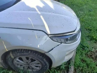 Kia Optima 2017 года, 149.5 л.с., пробег 200119 км. Автомобиль легковой, марка и модель: Kia JF (Optima), VIN: XWEGT411BJ0001919, государственный регистрационный номер: С404ОВ716, год изготовления: 2017. Транспортное средство имеет повреждения.