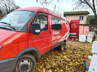 ГАЗ 2705 2012 года выпуска, VIN X96270500C0721745, двигатель 2 997 см³. Состояние удовлетворительное, имеются неполадки с кулисой коробки передач, заводится сложно, не с первого раза, сел аккумулятор. Автомобиль не эксплуатируется.