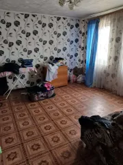 1/4 доли в жилом доме 33,5 кв.м, аренда земли 1368 кв.м, Волгоградская обл. Доля в праве на жилое здание, площадь: 33,5 кв.м., кадастровый номер: 34:37:010307:218, и право аренды на земельный участок, площадь: 1 368 кв.м., кадастровый номер: 34:37:010344:48, категория земель: земли населенных…